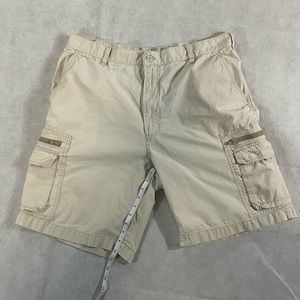 Old Navy Khaki Cargo Shorts Size 38